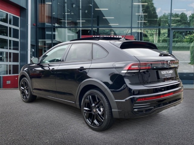 VOLKSWAGEN TAIGO 1.0 TSI DSG R-LINE BLACK STYLE PANO-DAK/CAMERA/IQ/STOELVERW/CARPLAY, Vortkamp Enschede, Enschede
