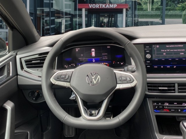 VOLKSWAGEN TAIGO 1.0 TSI DSG R-LINE BLACK STYLE PANO-DAK/CAMERA/IQ/STOELVERW/CARPLAY, Vortkamp Enschede, Enschede