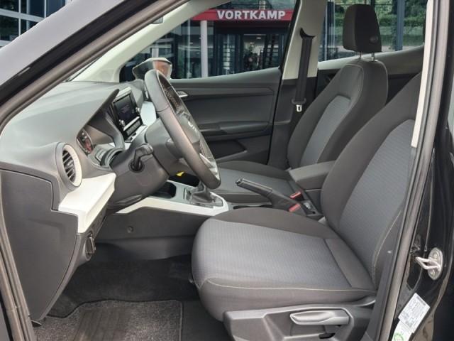 SEAT ARONA 1.0 TSI STYLE PDC/CRUISE/AIRCO/CARPLAY, Vortkamp Enschede, Enschede