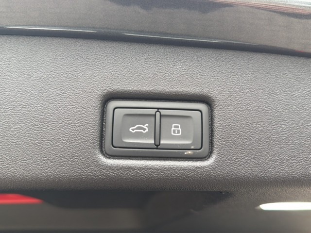 AUDI Q5 2.0 TFSI QUATTRO S-EDITION PANO-DAK/CAMERA/ELEK-KLEP/LEDER/MATRIX/ACC, Vortkamp Enschede, Enschede