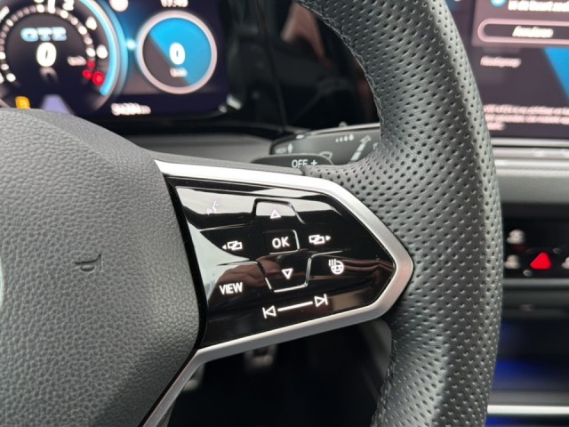 VOLKSWAGEN GOLF 1.4 TSI GTE CAMERA/ACC/STOEL+STUURVERW/NAVI/CARPLAY, Vortkamp Enschede, Enschede