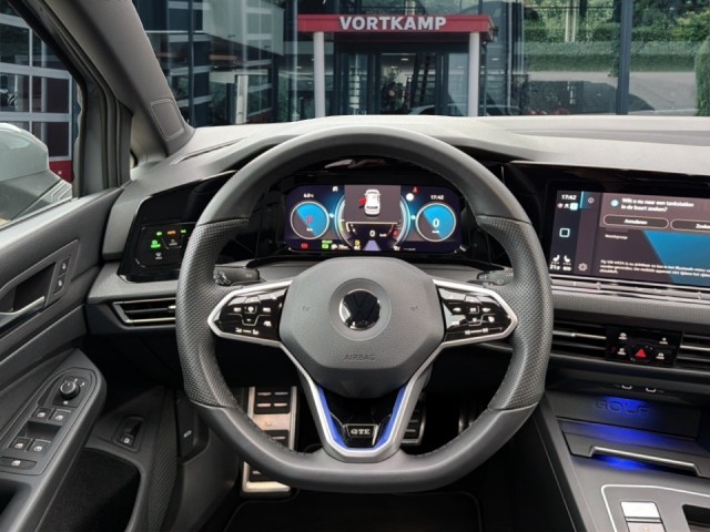 VOLKSWAGEN GOLF 1.4 TSI GTE CAMERA/ACC/STOEL+STUURVERW/NAVI/CARPLAY, Vortkamp Enschede, Enschede