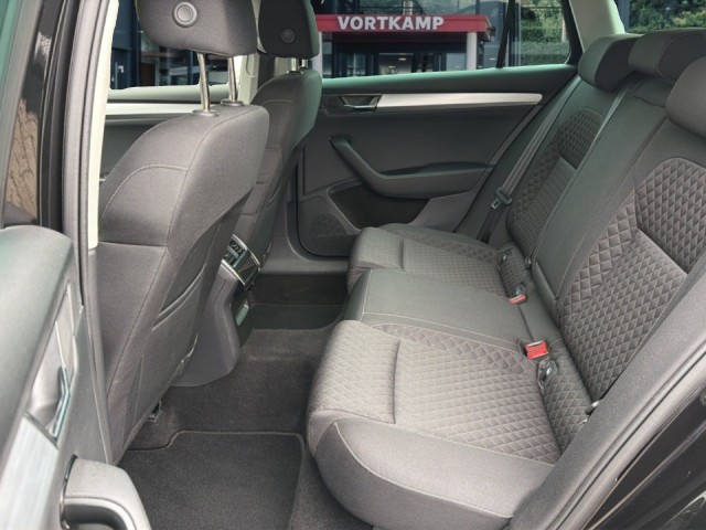 SKODA SUPERB 1.4 TSI iV AMBITION TREKHAAK/CRUISE/STOELVERW/NAVI/CARPLAY, Vortkamp Enschede, Enschede