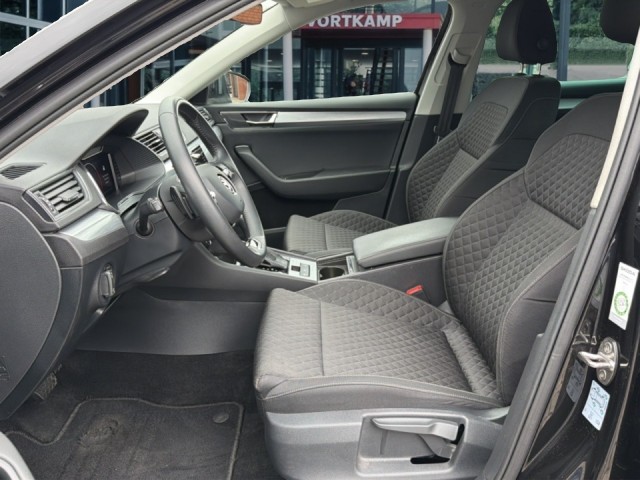SKODA SUPERB 1.4 TSI iV AMBITION TREKHAAK/CRUISE/STOELVERW/NAVI/CARPLAY, Vortkamp Enschede, Enschede
