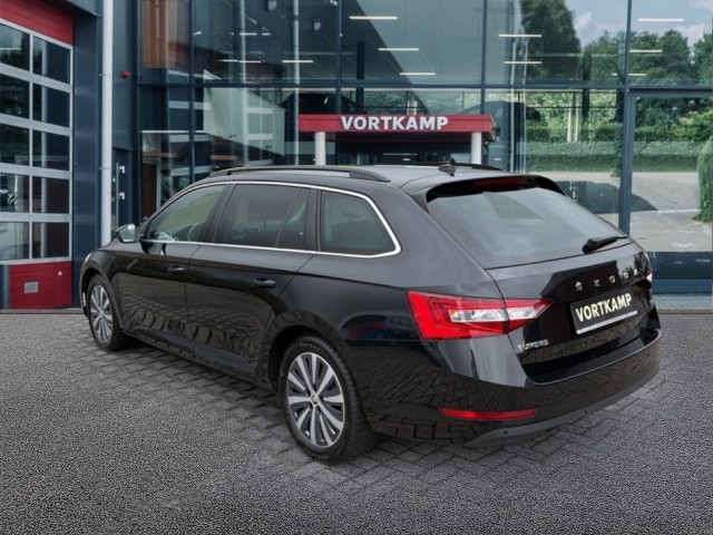 SKODA SUPERB 1.4 TSI iV AMBITION TREKHAAK/CRUISE/STOELVERW/NAVI/CARPLAY, Vortkamp Enschede, Enschede