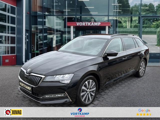 SKODA SUPERB - 1.4 TSI iV AMBITION TREKHAAK/CRUISE/STOELVERW/NAVI/CARPLAY