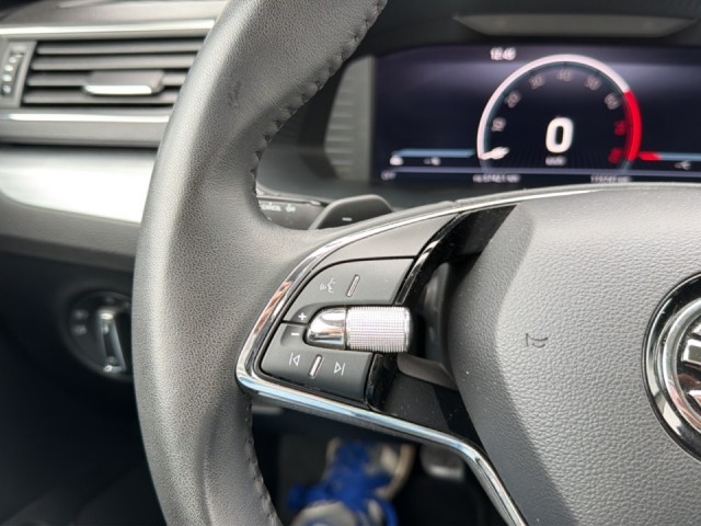 SKODA SUPERB 1.4 TSI iV AMBITION TREKHAAK/CRUISE/STOELVERW/NAVI/CARPLAY, Vortkamp Enschede, Enschede