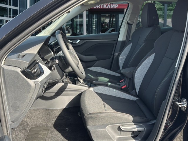 SKODA KAMIQ 1.0 TSI SELECTION TREKHAAK/CRUISE/STOELVERW/CARPLAY, Vortkamp Enschede, Enschede