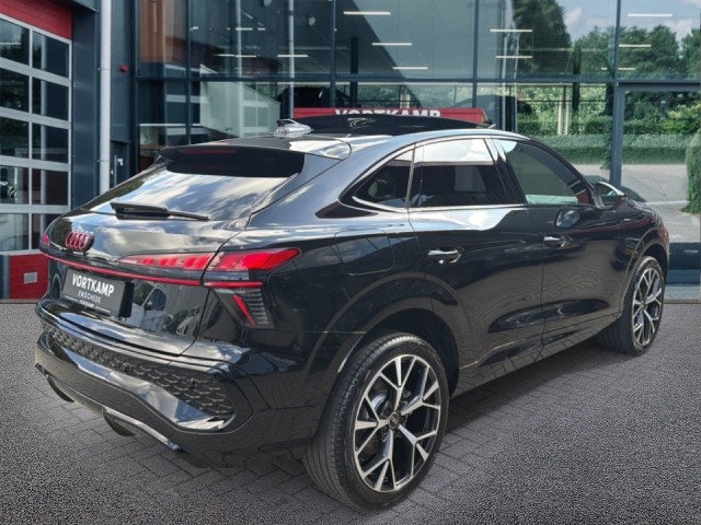 AUDI Q3 SPORTBACK 1.5 TFSI E-HYBRID S-LINE CAMERA/PANO-DAK/ELEK-KLEP/ACC/STOELVERW/INTERIEURVOORVERW, Vortkamp Enschede, Ensched