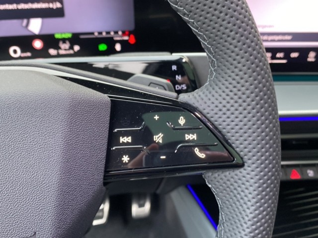 AUDI Q3 1.5 TFSI E-HYBRID S-LINE CAMERA/PANO-DAK/ACC/STOELVERW, Vortkamp Enschede, Enschede