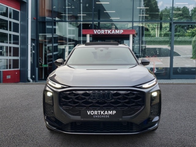 AUDI Q3 1.5 TFSI E-HYBRID S-LINE CAMERA/PANO-DAK/ACC/STOELVERW, Vortkamp Enschede, Enschede
