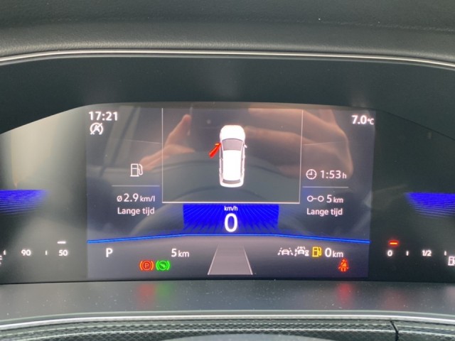 VOLKSWAGEN T-CROSS 1.5 TSI R-LINE TREKHAAK/CAMERA/IQ-LIGHT/ACC/STOELVERW/CARPLAY, Vortkamp Enschede, Enschede