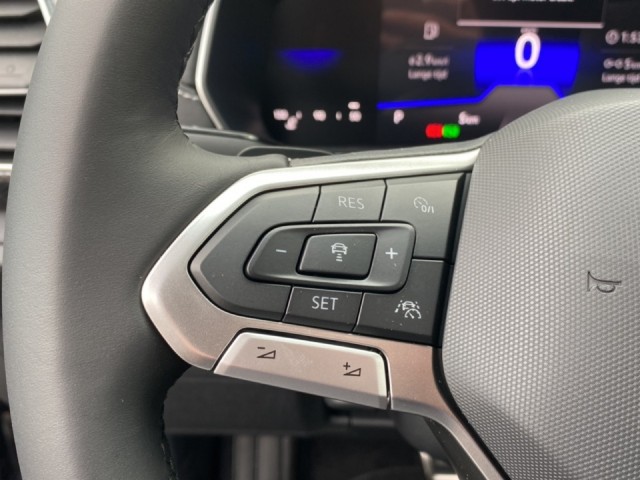 VOLKSWAGEN T-CROSS 1.5 TSI R-LINE TREKHAAK/CAMERA/IQ-LIGHT/ACC/STOELVERW/CARPLAY, Vortkamp Enschede, Enschede