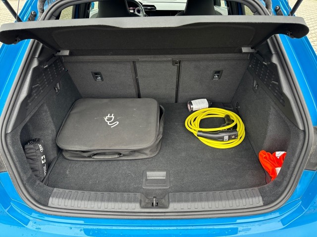 AUDI A3 1.4 TFSIe S-LINE CAMERA/ACC/LED/STOELVERW, Vortkamp Enschede, Enschede