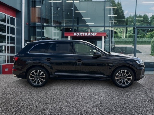 AUDI Q7 3.0 TDI QUATTRO S LINE TREKHAAK/LUCHTVERING/360CAM/ELEK-KLEP/ACC/HUD, Vortkamp Enschede, Enschede