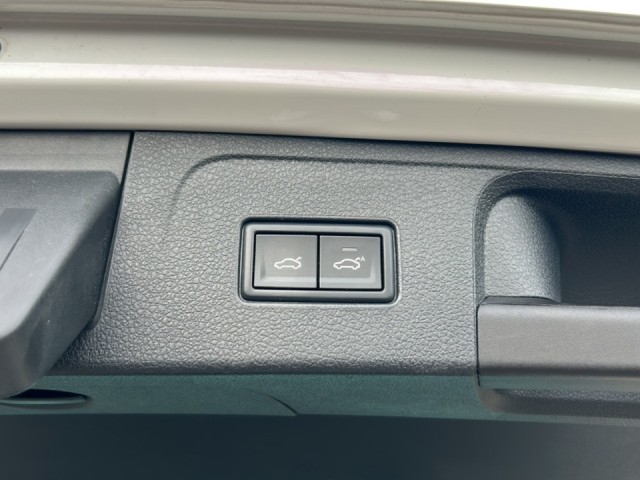 VOLKSWAGEN PASSAT VARIANT 1.4 TSI GTE TREKHAAK/CAMERA/ELEK-KLEP/ACC/STANDKACHEL/STOELVERW/NAVI/CARPLAY, Vortkamp Enschede, Ensch