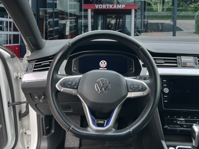VOLKSWAGEN PASSAT VARIANT 1.4 TSI GTE TREKHAAK/CAMERA/ELEK-KLEP/ACC/STANDKACHEL/STOELVERW/NAVI/CARPLAY, Vortkamp Enschede, Ensch