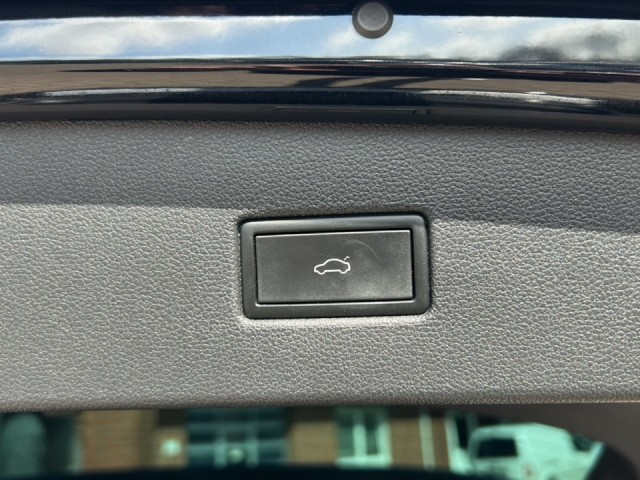 VOLKSWAGEN TIGUAN 1.4 TSI HYBRID R-LINE TREKHAAK/ELEK-KLEP/360CAM/IQ/ACC/STOEL+STUURVERW, Vortkamp Enschede, Enschede