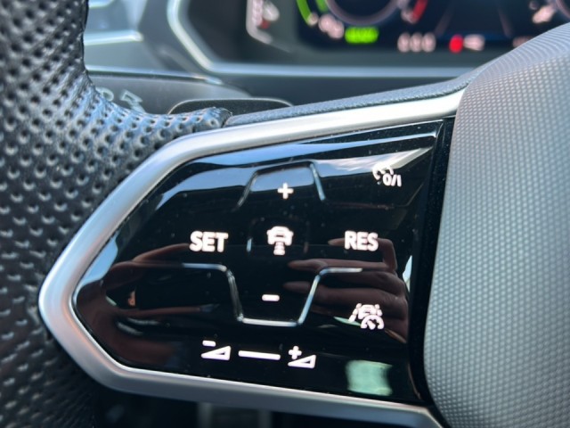 VOLKSWAGEN TIGUAN 1.4 TSI HYBRID R-LINE TREKHAAK/ELEK-KLEP/360CAM/IQ/ACC/STOEL+STUURVERW, Vortkamp Enschede, Enschede