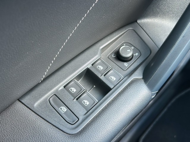 VOLKSWAGEN TIGUAN 1.4 TSI HYBRID R-LINE TREKHAAK/ELEK-KLEP/360CAM/IQ/ACC/STOEL+STUURVERW, Vortkamp Enschede, Enschede