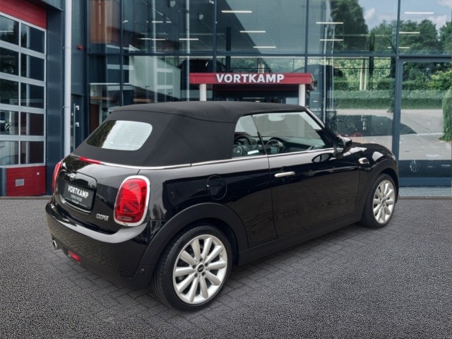 MINI CABRIO 1.5 COOPER CAMERA/DIG-DASH/LED/STOELVERW/NAVI/CARPLAY, Vortkamp Enschede, Enschede