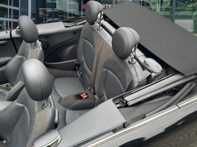 MINI CABRIO 1.5 COOPER CAMERA/DIG-DASH/LED/STOELVERW/NAVI/CARPLAY, Vortkamp Enschede, Enschede