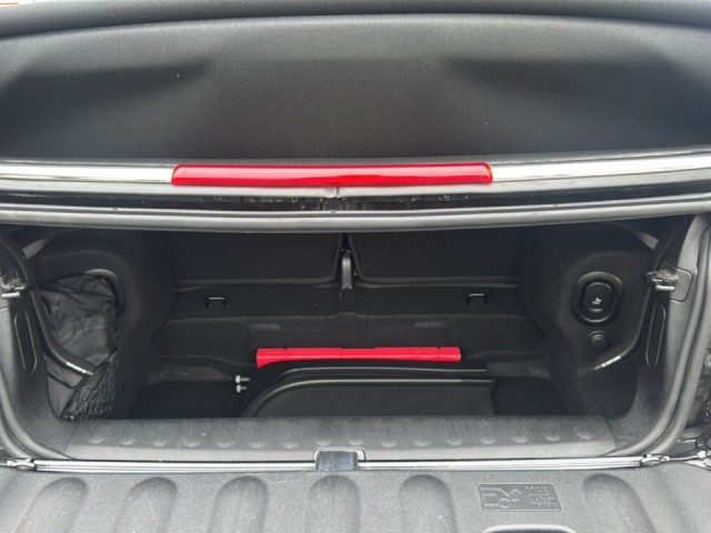 MINI CABRIO 1.5 COOPER CAMERA/DIG-DASH/LED/STOELVERW/NAVI/CARPLAY, Vortkamp Enschede, Enschede