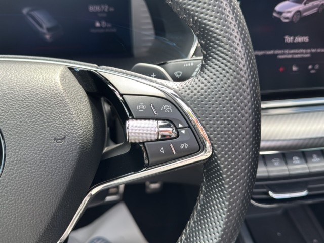 SKODA OCTAVIA 1.4 TSI iV RS FIRST EDITION PANO-DAK/CAMERA/ELEK-KLEP/MEM/ACC/CANTON/STOELVERW, Vortkamp Enschede, Enschede