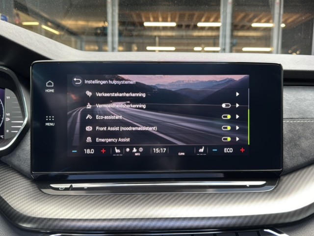 SKODA OCTAVIA 1.4 TSI iV RS FIRST EDITION PANO-DAK/CAMERA/ELEK-KLEP/MEM/ACC/CANTON/STOELVERW, Vortkamp Enschede, Enschede