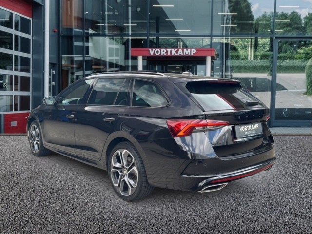 SKODA OCTAVIA 1.4 TSI iV RS FIRST EDITION PANO-DAK/CAMERA/ELEK-KLEP/MEM/ACC/CANTON/STOELVERW, Vortkamp Enschede, Enschede