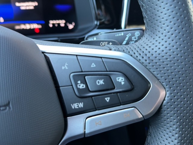 VOLKSWAGEN T-ROC 1.5 TSI R-LINE BLACK STYLE PANO-DAK/ELEK-KLEP/CAMERA/ACC/IQ/STOELVERW, Vortkamp Enschede, Enschede