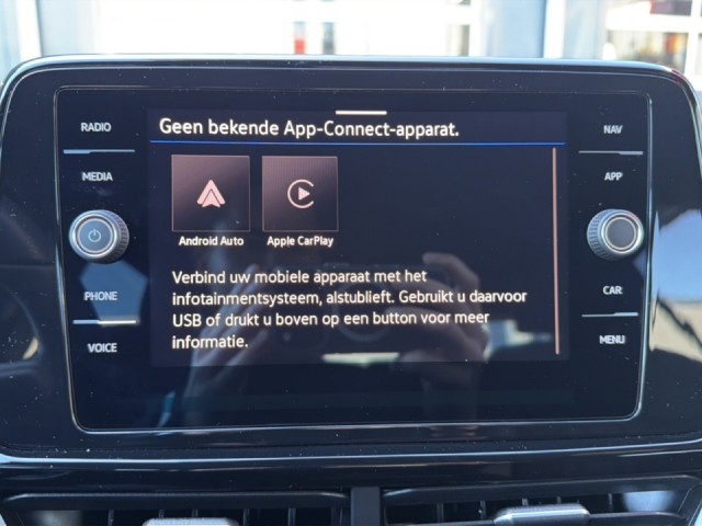 VOLKSWAGEN T-ROC 1.5 TSI R-LINE BLACK STYLE PANO-DAK/ELEK-KLEP/CAMERA/ACC/IQ/STOELVERW, Vortkamp Enschede, Enschede