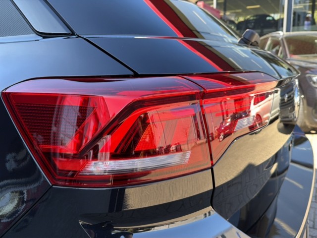 VOLKSWAGEN T-ROC 1.5 TSI R-LINE BLACK STYLE PANO-DAK/ELEK-KLEP/CAMERA/ACC/IQ/STOELVERW, Vortkamp Enschede, Enschede