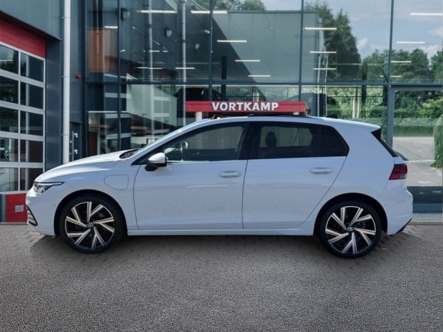 VOLKSWAGEN GOLF 1.4 TSI E-HYBRID STYLE PANO-DAK/CAMERA/ACC/STOEL+STUURVERW/MEM/LED, Vortkamp Enschede, Enschede