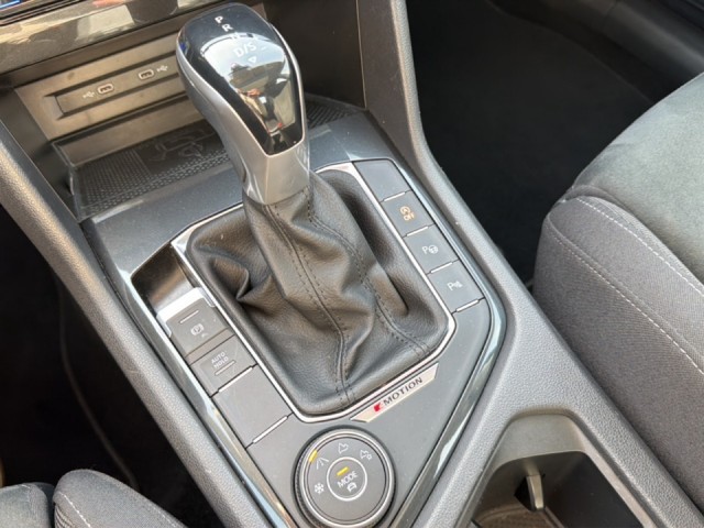 VOLKSWAGEN TIGUAN 1.5 TDI 4-MOTION LIFE TREKHAAK/PANO-DAK/CAMERA/ACC/LED/STOEL+STUURVERW, Vortkamp Enschede, Enschede