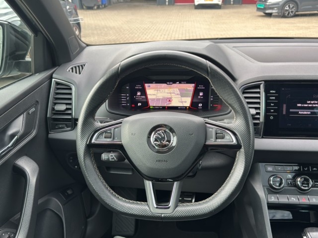 SKODA KAROQ 2.0 TSI DSG SPORTLINE 4X4 PANO-DAK/TREKHAAK/STANDKACHEL/CAMERA, Vortkamp Enschede, Enschede