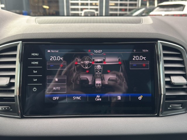 SKODA KAROQ 2.0 TSI DSG SPORTLINE 4X4 PANO-DAK/TREKHAAK/STANDKACHEL/CAMERA, Vortkamp Enschede, Enschede