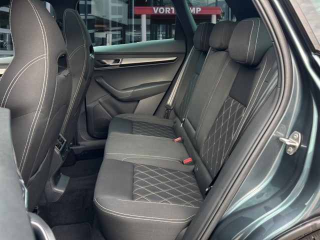 SKODA KAROQ 2.0 TSI DSG SPORTLINE 4X4 PANO-DAK/TREKHAAK/STANDKACHEL/CAMERA, Vortkamp Enschede, Enschede