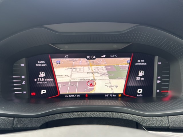 SKODA KAROQ 2.0 TSI DSG SPORTLINE 4X4 PANO-DAK/TREKHAAK/STANDKACHEL/CAMERA, Vortkamp Enschede, Enschede