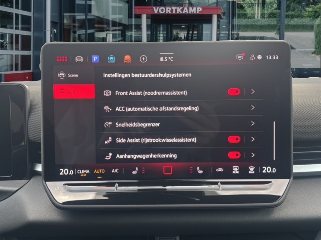 VOLKSWAGEN T-ROC 1.5 eTSI R-LINE BLACK STYLE TREKHAAK/ELEK-KLEP/CAMERA/ACC/STOELVERW, Vortkamp Enschede, Enschede