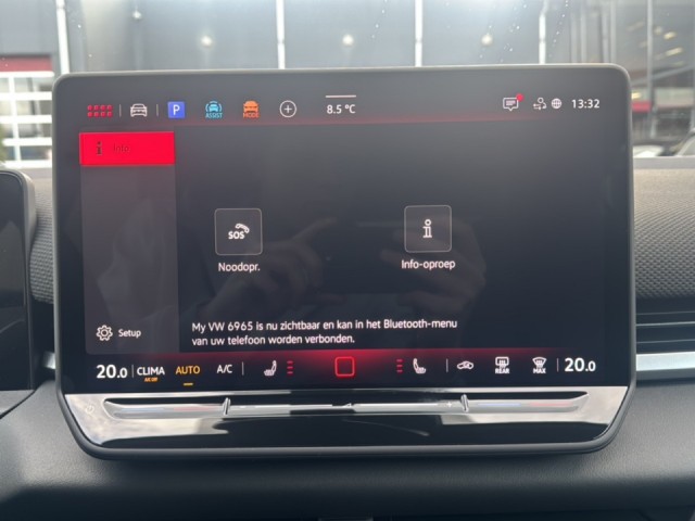 VOLKSWAGEN T-ROC 1.5 eTSI R-LINE BLACK STYLE TREKHAAK/ELEK-KLEP/CAMERA/ACC/STOELVERW, Vortkamp Enschede, Enschede