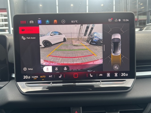 VOLKSWAGEN T-ROC 1.5 eTSI R-LINE BLACK STYLE TREKHAAK/ELEK-KLEP/CAMERA/ACC/STOELVERW, Vortkamp Enschede, Enschede