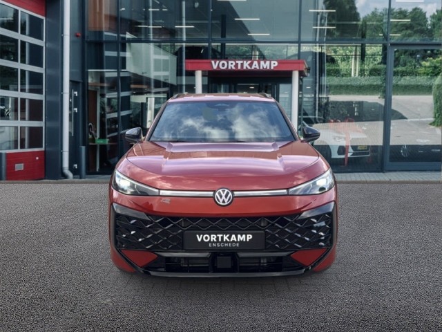 VOLKSWAGEN T-ROC 1.5 eTSI R-LINE BLACK STYLE TREKHAAK/ELEK-KLEP/CAMERA/ACC/STOELVERW, Vortkamp Enschede, Enschede