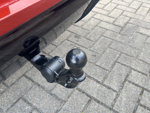 VOLKSWAGEN T-ROC 1.5 eTSI R-LINE BLACK STYLE TREKHAAK/ELEK-KLEP/CAMERA/ACC/STOELVERW, Vortkamp Enschede, Enschede