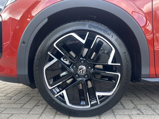 VOLKSWAGEN T-ROC 1.5 eTSI R-LINE BLACK STYLE TREKHAAK/ELEK-KLEP/CAMERA/ACC/STOELVERW, Vortkamp Enschede, Enschede