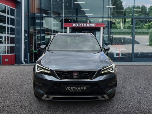 SEAT ATECA 1.4 TSI XCELLENCE TREKHAAK/CAMERA/CRUISE/LEDER/LED/STOELVERW/NAVI, Vortkamp Enschede, Enschede