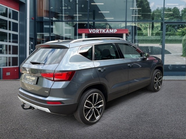 SEAT ATECA 1.4 TSI XCELLENCE TREKHAAK/CAMERA/CRUISE/LEDER/LED/STOELVERW/NAVI, Vortkamp Enschede, Enschede