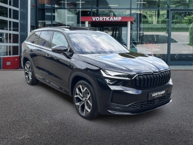 SKODA KODIAQ 1.5 TSI E-HYBRID SPORTLINE TREKHAAK/CAMERA/PANO-DAK/ELEK-KLEP/ACC/MEM/STOELVERW, Vortkamp Enschede, Enschede