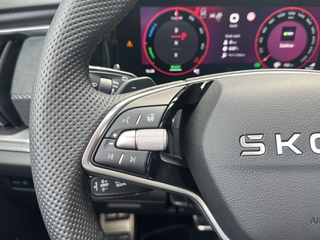 SKODA KODIAQ 1.5 TSI E-HYBRID SPORTLINE TREKHAAK/CAMERA/PANO-DAK/ELEK-KLEP/ACC/MEM/STOELVERW, Vortkamp Enschede, Enschede