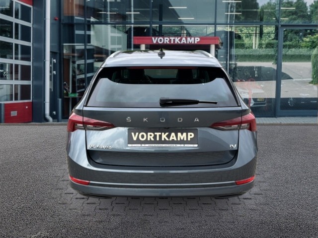SKODA OCTAVIA 1.4 TSI iV STYLE TREKHAAK/ELEK-KLEP/CAMERA/MEM/ACC/STOEL+STUURVERW, Vortkamp Enschede, Enschede